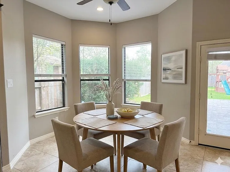 7007 Fall Creek Ln — Photo 13