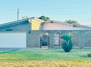 1895 Lucille St, Beaumont, TX 77705