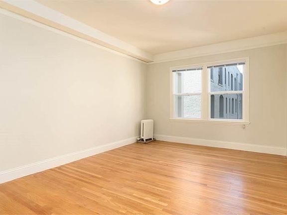 4th image of 625 Leavenworth St #504