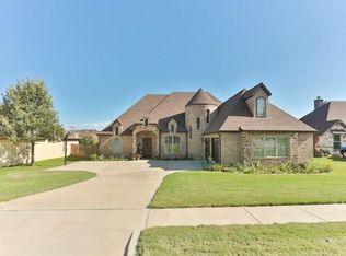 608 Yesterday Dr, Lindale, TX 75771