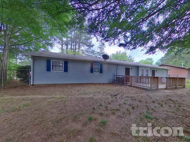 68 Belmont Ln — Photo 15