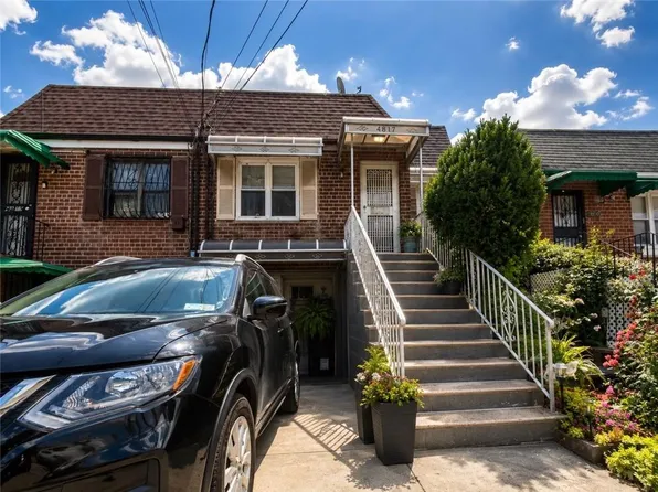 4817 58th St, Woodside, NY 11377