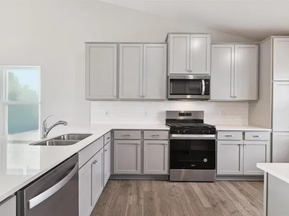 1634 Denali Dr, Shakopee, MN 55379