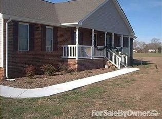 1809 Drinking Swamp Rd, Farnham, VA 22460