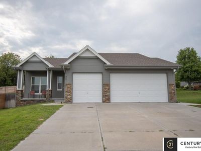 405 Eastwood Dr, Louisville, NE, 68037