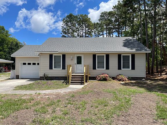2nd image of 1136 Long Leaf Rd