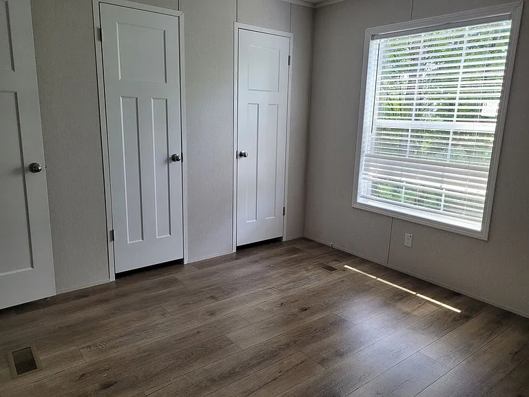 551 Lauschtown Rd #7 — Photo 17