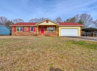 2560 W Croft Cir, Spartanburg, SC 29302