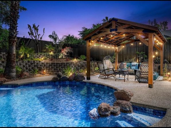 1839 Hidden Hills Dr