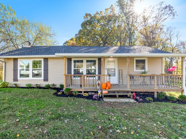 8687 Lyles Rd, Lyles, TN 37098