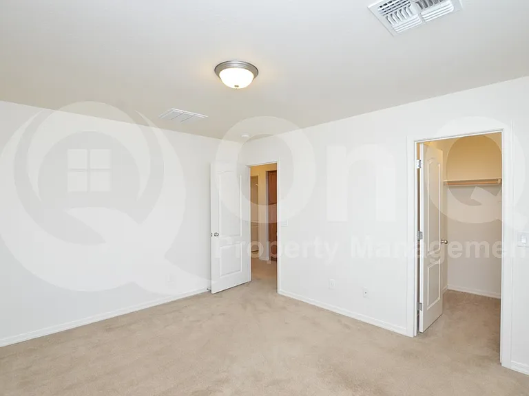 883 S Almira Ave — Photo 21