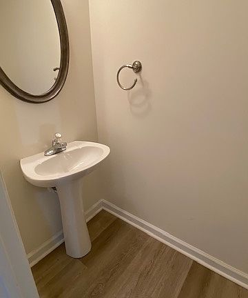 5th image of 3171 Creston Park Ct #1