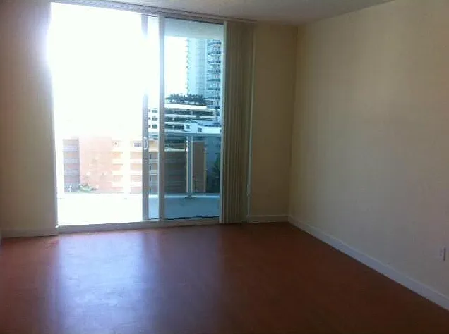 1 bed, $2,200 — Photo 2