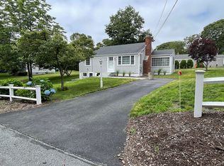 35 Skippers Dr, Harwich, MA 02645