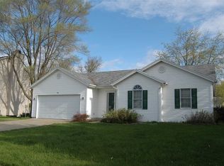 4058 Southampton Dr, Mishawaka, IN 46544