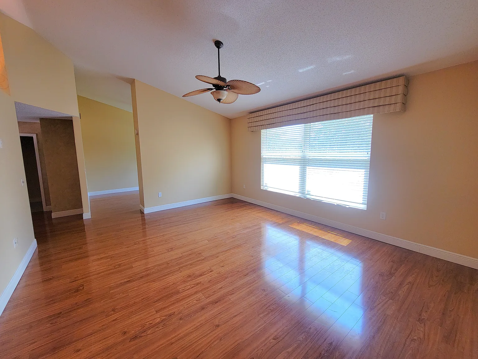 2 bed, 1534 sqft, $2,150 — Photo 3
