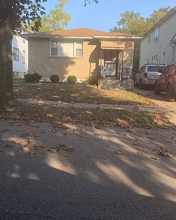 1st image of 125 Wright Ave