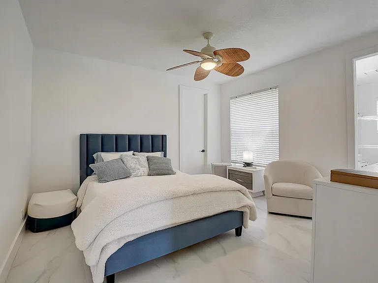 8320 Desmond Dr — Photo 20