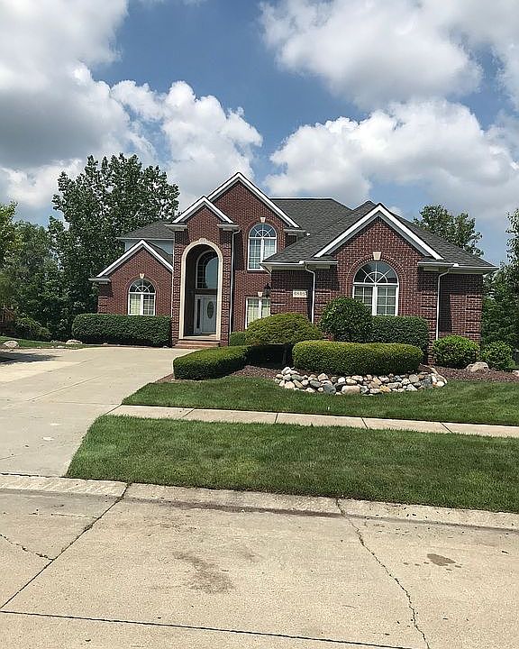 1st image of 48467 American Elm Dr