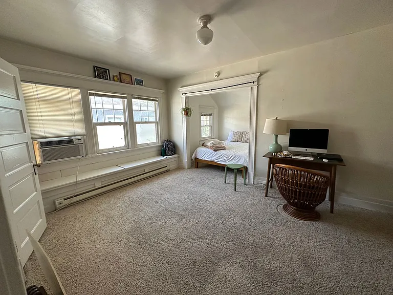 427 E 1st Ave #3 — Photo 16