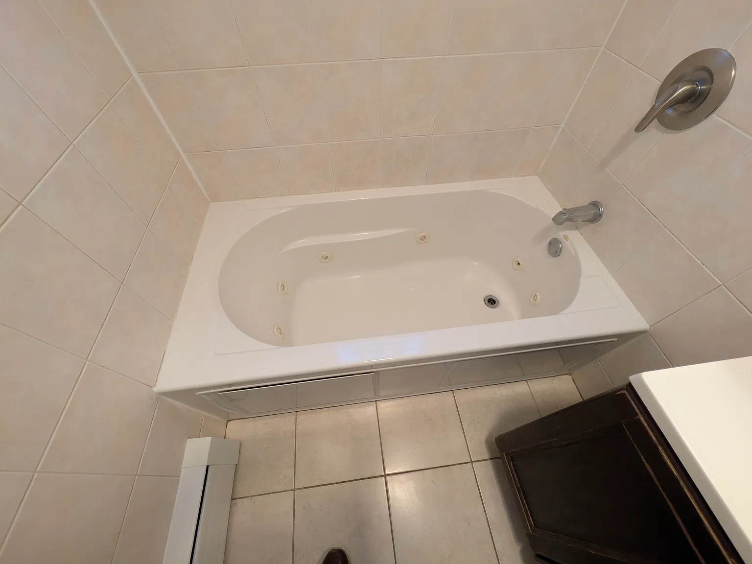 2 bed, 1200 sqft, $1,895 — Photo 4