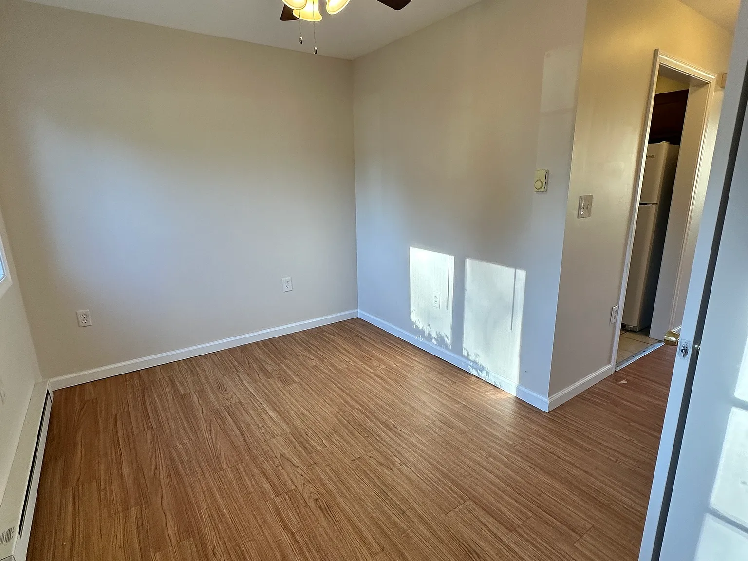 2 bed, 1.5 bath, 896 sqft, $1,700 — Photo 3