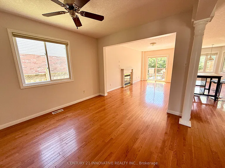 913 Windflower Pl — Photo 7
