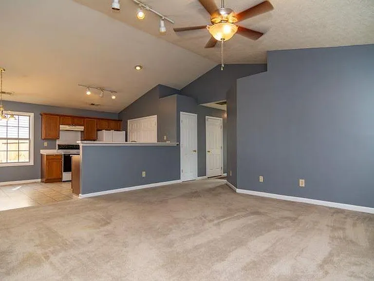 200 Strawberry Fields Rd — Photo 13