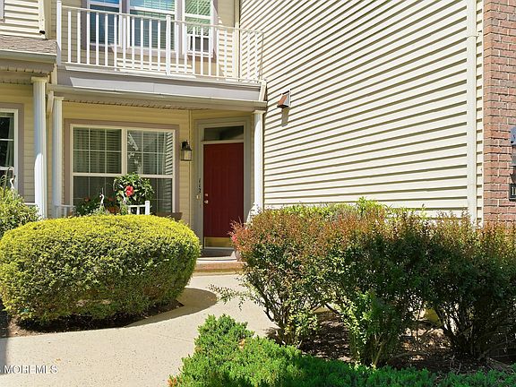 3rd image of 113 Persimmon Lane