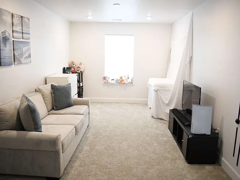 285 Silver Rock Trl — Photo 18