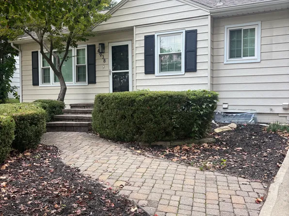 4938 Briar St, Roeland Park, KS 66205