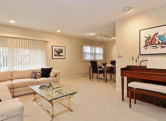 3rd image of 621 Lavergne Ave