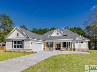 226 Dean Dr, Guyton, GA 31312