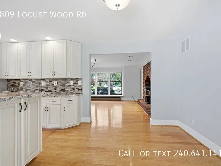 7809 Locust Wood Rd — Photo 13
