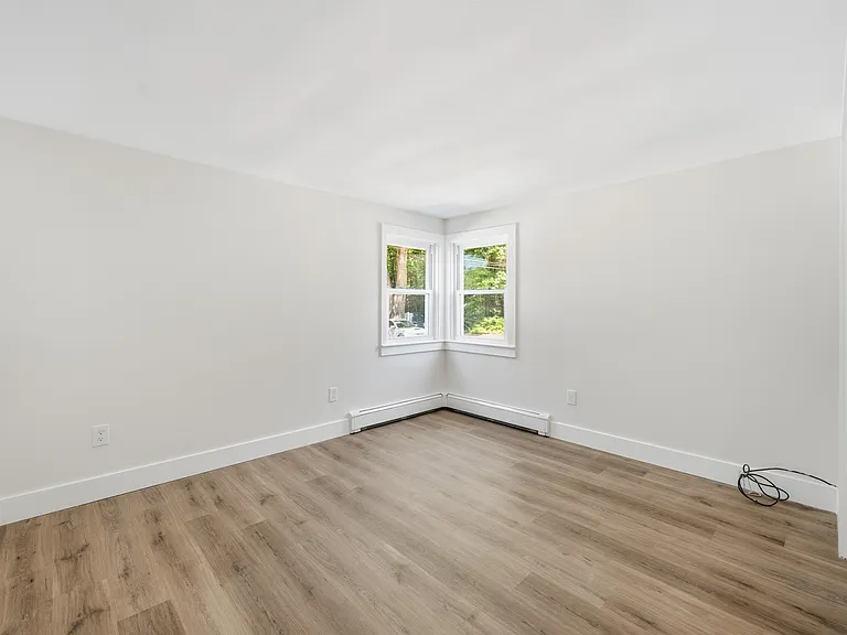 78 School St #2 — Photo 8