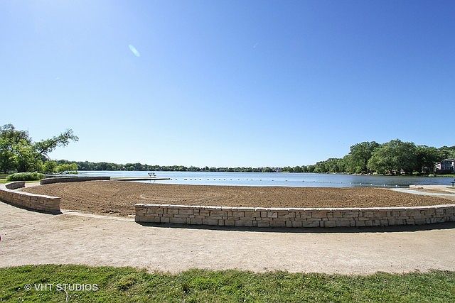 2nd image of 241 W Shore Dr