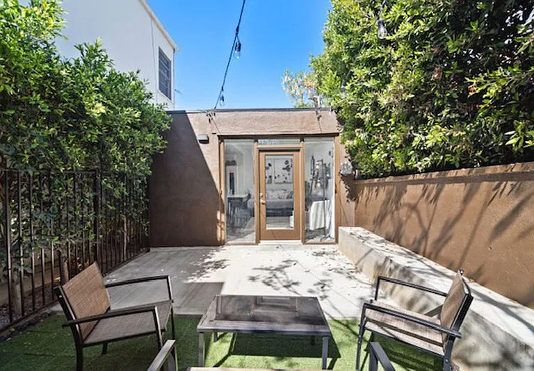 4036 Randolph St — Photo 17
