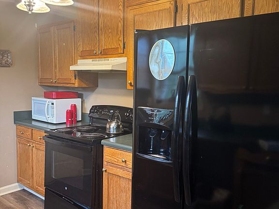 2nd image of 112 Wilder Way