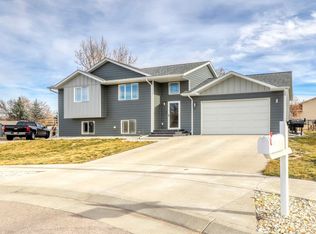 4010 Kyle St, Rapid City, SD 57701