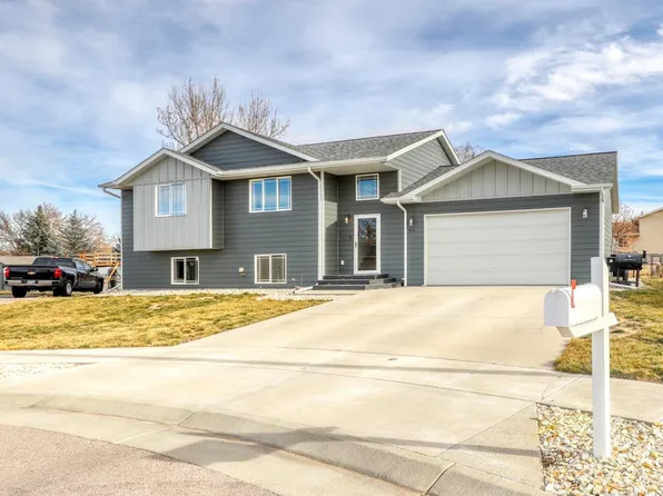 4010 Kyle St, Rapid City, SD 57701