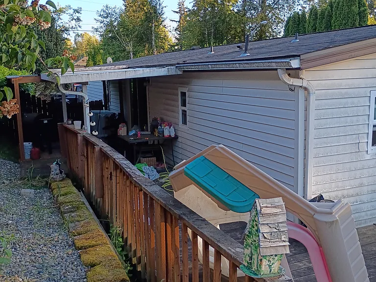 12226 SE 207th Pl — Photo 15