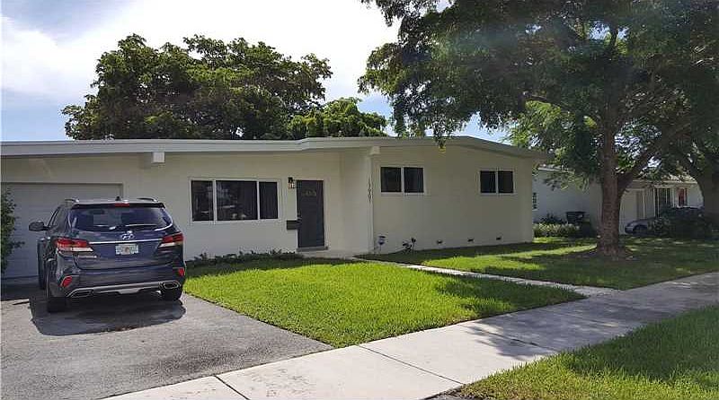1st image of 17901 SW 93rd Ave