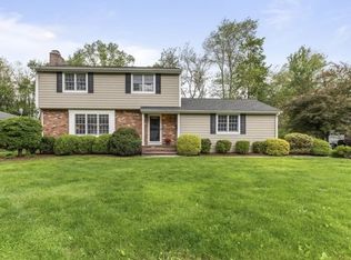 59 Fairmount Rd, New Providence, NJ 07974