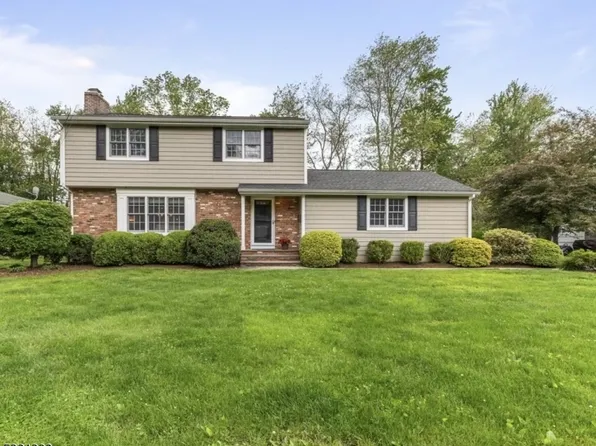 59 Fairmount Rd, New Providence Boro, NJ 07974