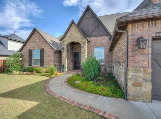 4700 Stampede Dr, Edmond, OK 73034