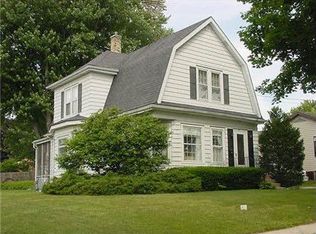 319 S High Ave, Jefferson, WI 53549