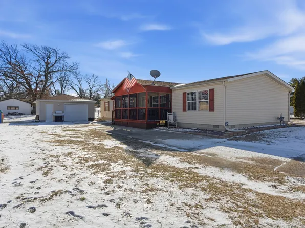 4827 E 994 N, Demotte, IN 46310