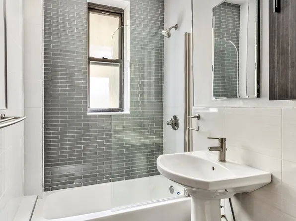 566 West 159th Street 21 image 8 of 8