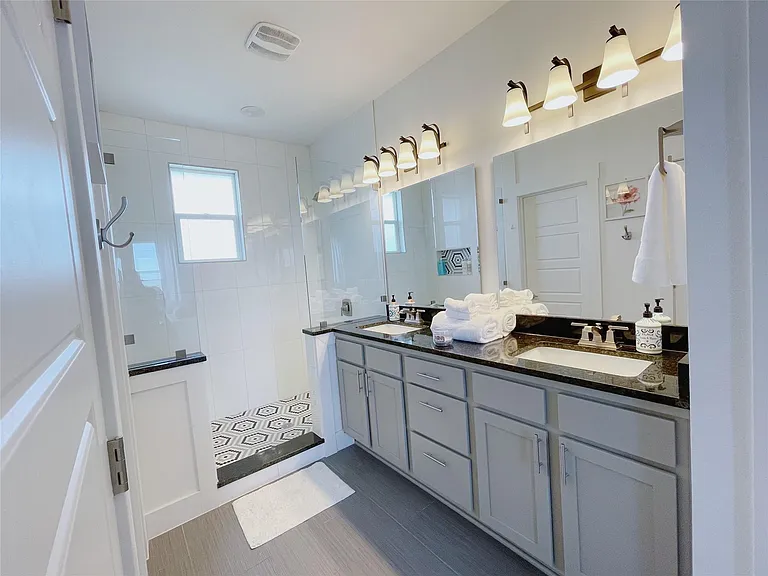 17508 Panorama Dr — Photo 13