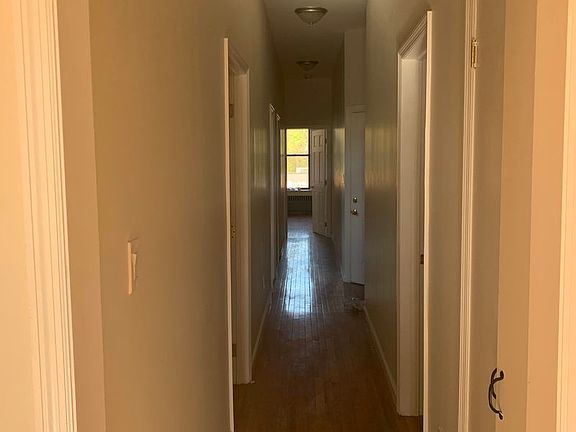 4th image of 200 Patchen Ave #2/3